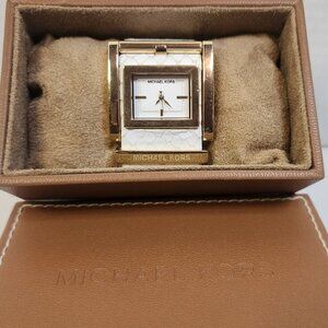 Michael Kors MK 2122 Women Designer Watch
